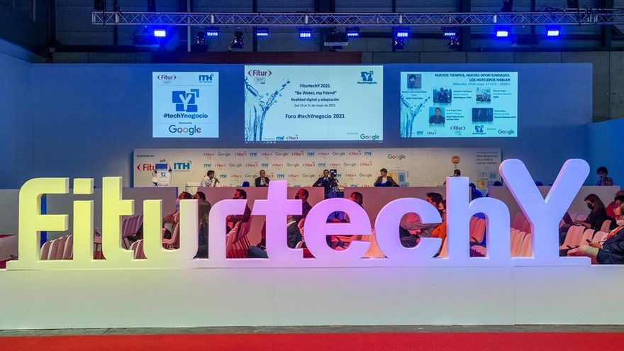 Fitur organiza 10 secciones monográficas.