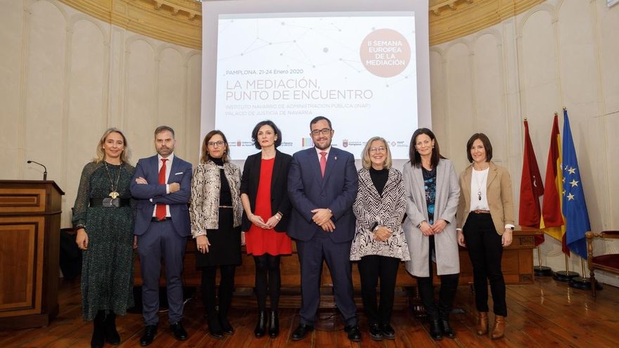 El Gobierno foral muestra su apoyo a la mediación, "una fórmula alternativa y complementaria al procedimiento judicial"