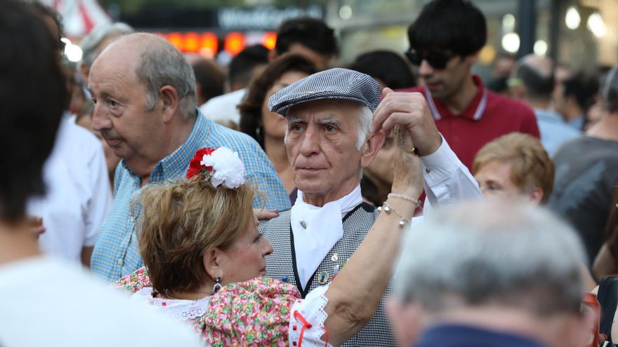 Conciertos de Azúcar Moreno, Café Quijano, Malena Gracia y Locomía protagonizan las fiestas de agosto en Madrid