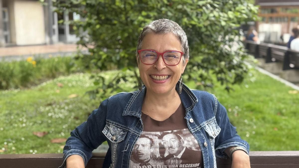 Katia eligió ser madre sola y montó el 'Loco Matrifoco' para criar entre todas