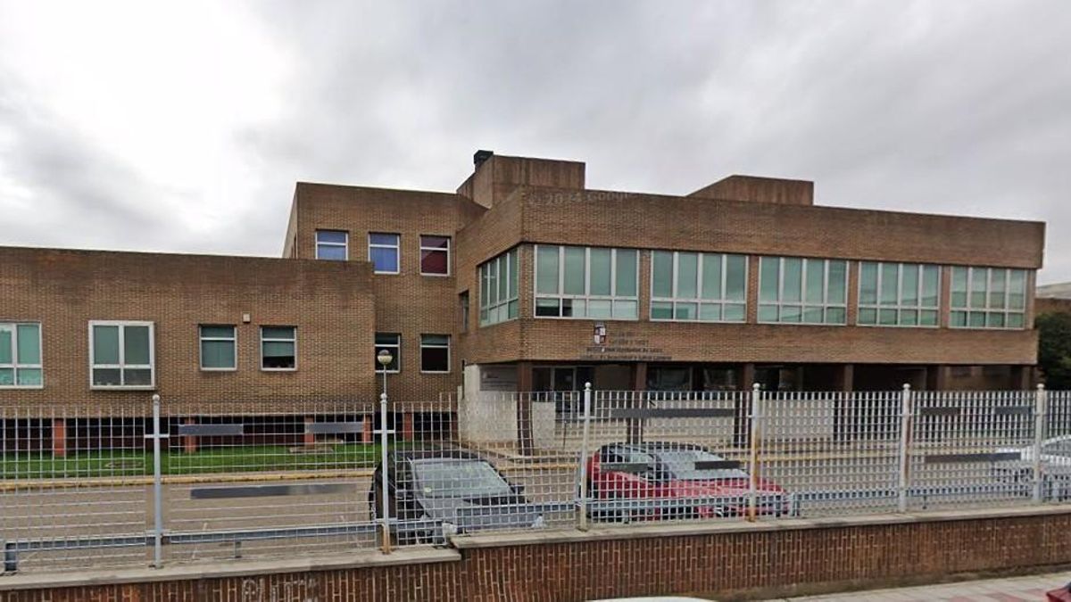 Sede del llamado Centro Regional de Seguridad y Salud Laboral, en el barrio de Armunia, en León.