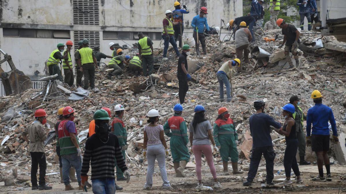 Desastre en Venezuela tras los terremotos del 24 de junio.
