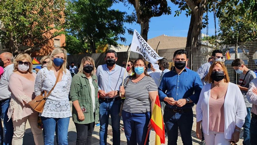 El secretario general del Partido Popular de la Región de Murcia, José Miguel Luengo, en la manifestación de regantes en Cartagena