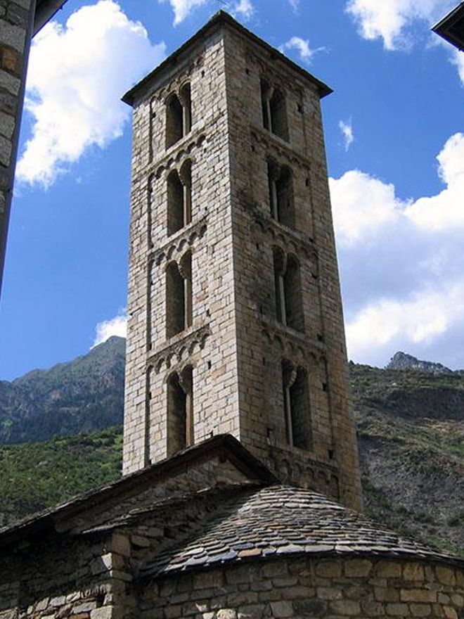Campanario de Santa Eulalia de Erill.