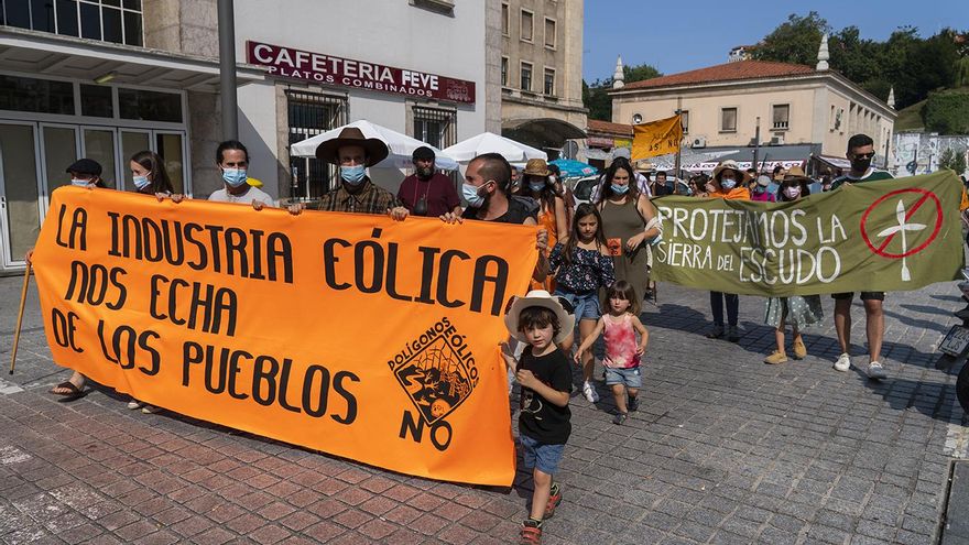 El año de transición para los proyectos eólicos en Cantabria: un mapa de exclusión, discrepancias y la mirada en El Escudo