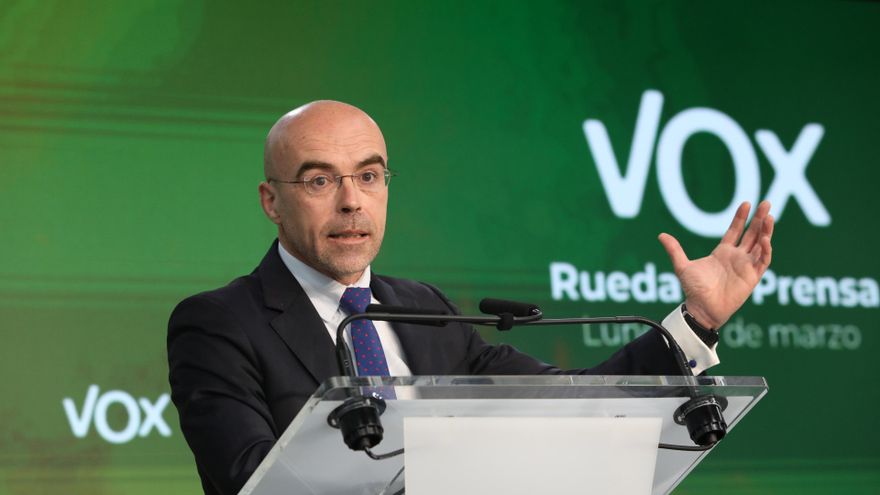 Archivo - El vicepresidente primero del Comité de Acción Política y eurodiputado de Vox, Jorge Buxadé