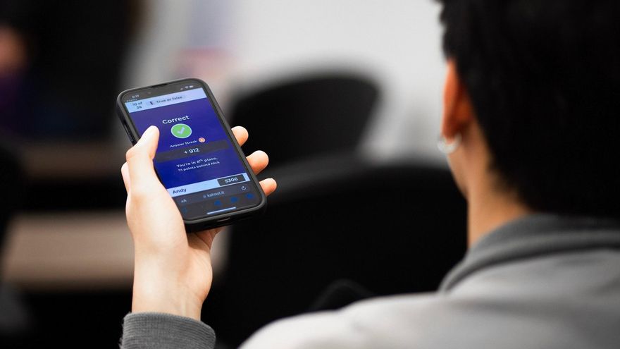 Aragón limita el uso de móviles y dispositivos electrónicos en los centros educativos públicos y concertados