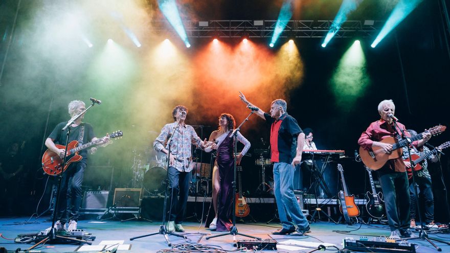 Ariel Rot, Tomasito, Sandra Monfort, el Gran Wyoming y Kiko Veneno.