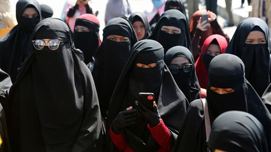 Un tribunal de apelaciones de EE.UU. falla contra el veto migratorio de Trump