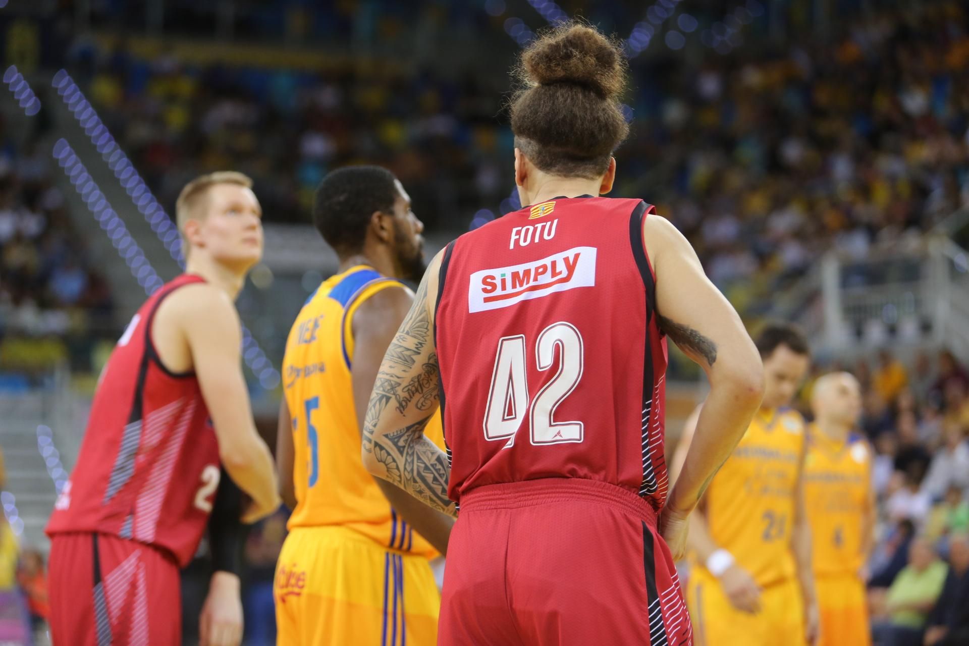 Imágenes del encuentro entre el Herbalife Gran Canaria y el Tecnyconta Zaragoza. Alejandro Ramos.