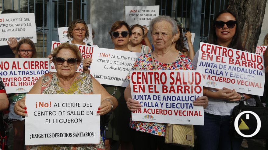 Salud anuncia una "unidad móvil" desde noviembre para la atención médica de mayores en El Higuerón