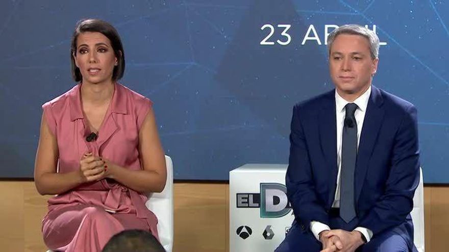 Ana Pastor y Vicente Vallés en la presentación de 'El debate de Atresmedia'