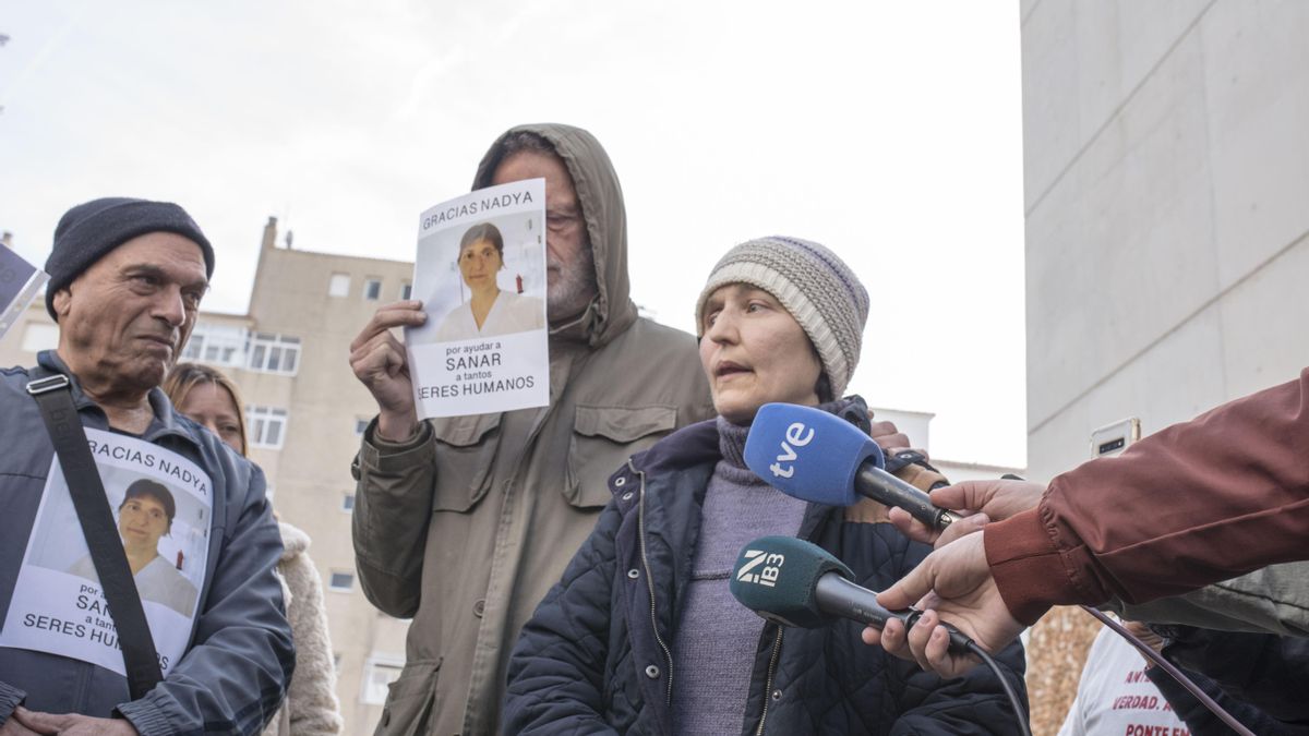 La sanidad pública balear rechaza readmitir a Nadiya Popel, la doctora que recetaba lejía contra el cáncer