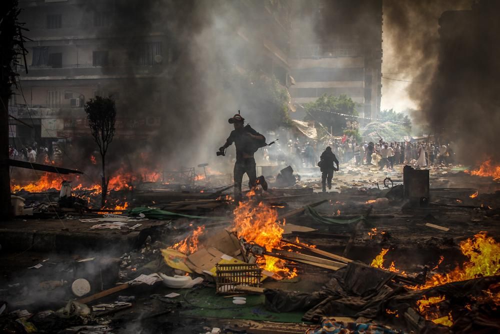 Enfrentamientos entre la policía y los partidarios de Mosri en El Cairo. / Mosa'ab Elshamy
