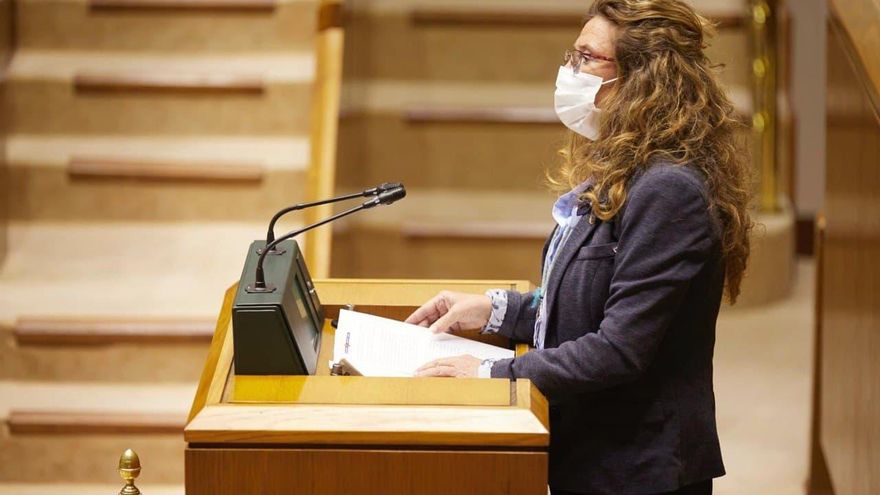 Euskadi asegura que tiene la "logística, el personal y la experiencia" para administrar la vacuna sin recurrir a las farmacias