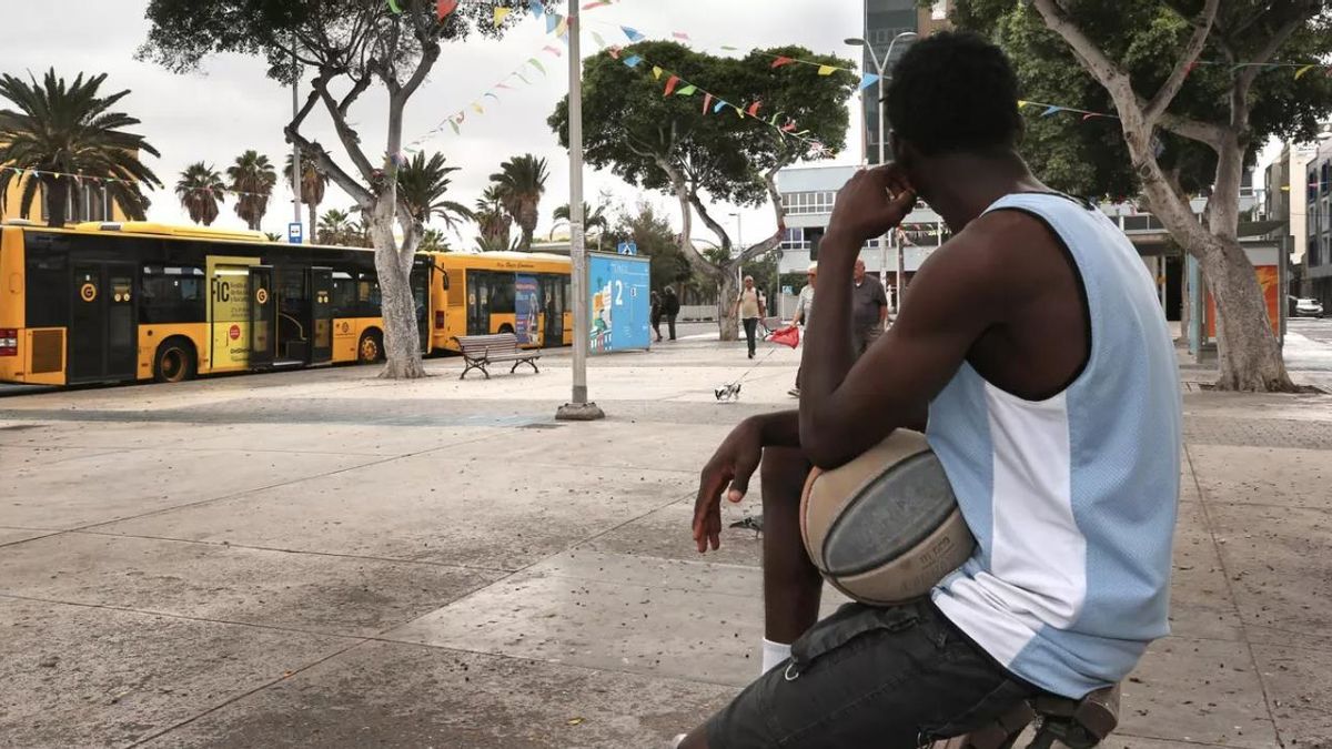 La segunda travesía de los menores refugiados derivados desde Canarias: ''Quiero continuar mis estudios aquí''