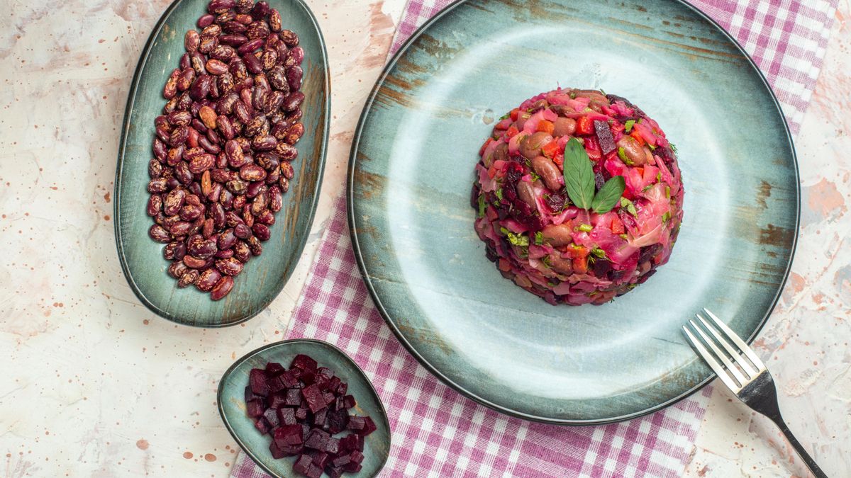 Tartar de remolacha y aguacate