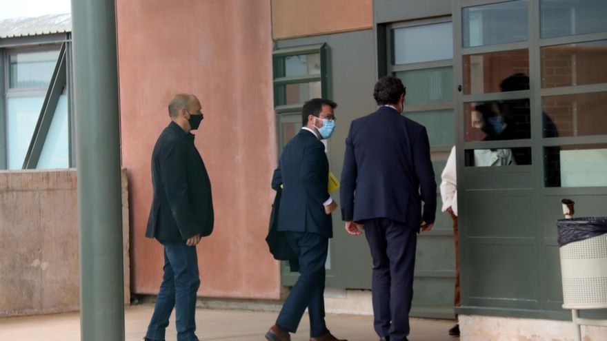 Aragonès entra en la prisión de Lledoners para reunirse con Jordi Sànchez