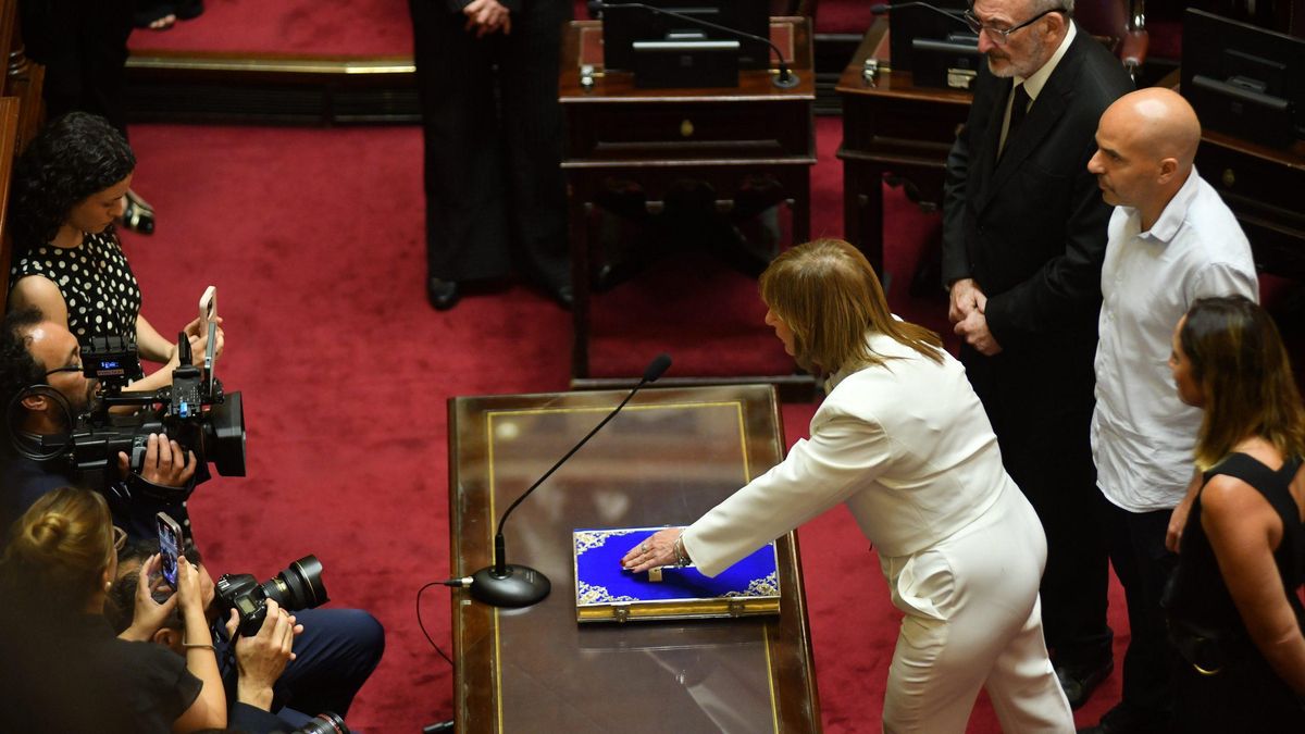 La jura de Patricia Bullrich