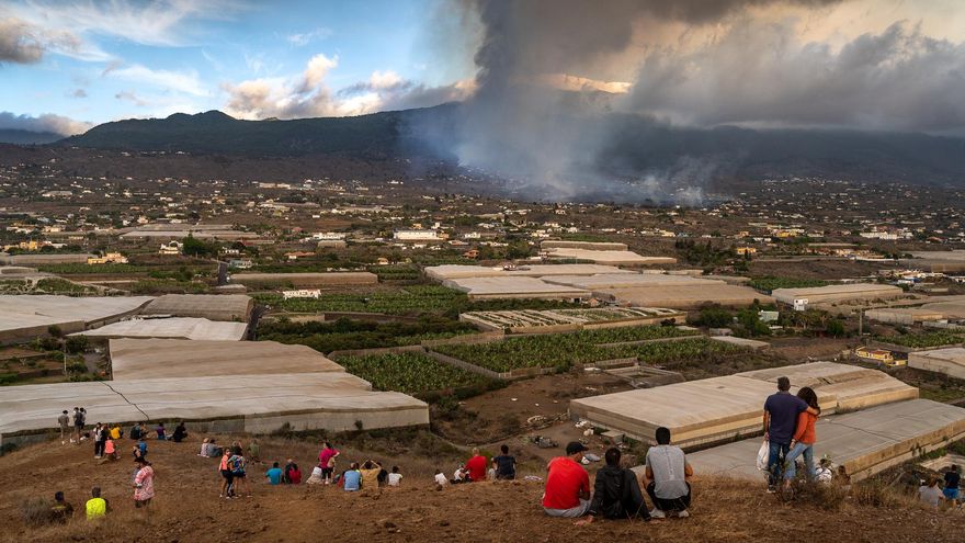 FOTOGALERÍA | Segundo día de erupción en La Palma