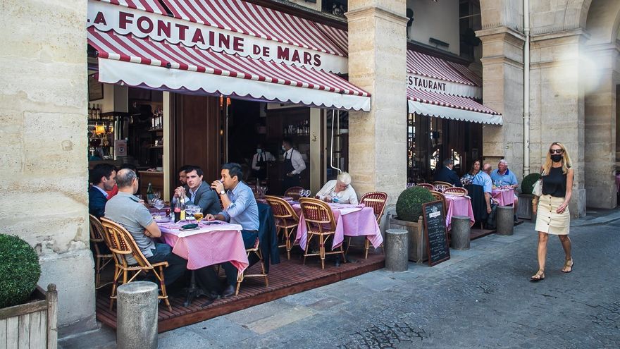 Francia se abre al turismo y levanta muchas restricciones en la vida social