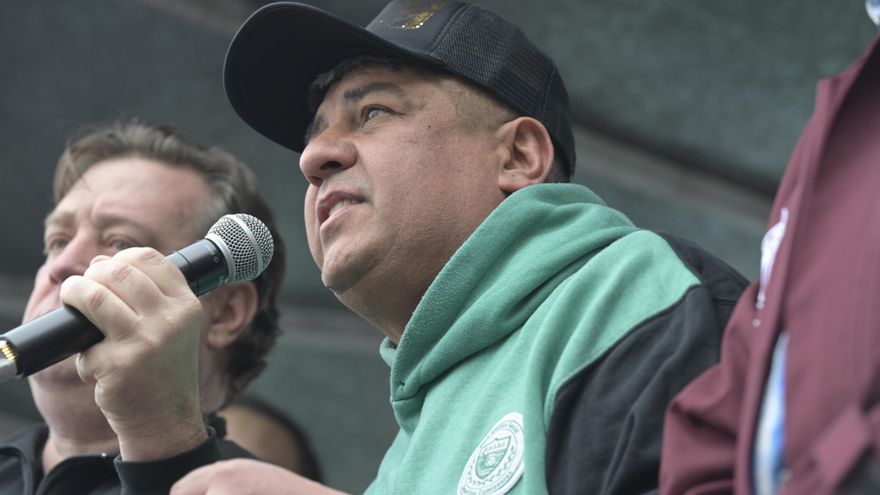 Pablo Moyano pidió paritarias libres, un bono y asignaciones para todos los trabajadores