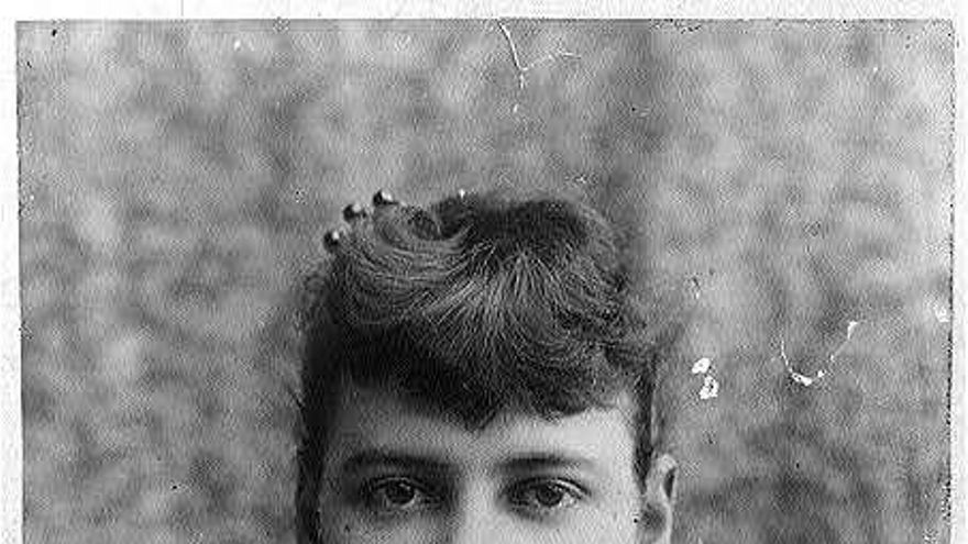La historia de Nellie Bly, la primera mujer que contó la vuelta al mundo en 72 días