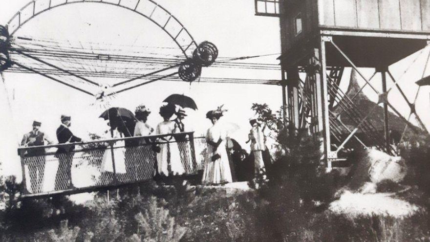 El primer teleférico eléctrico del Estado en el Monte Ulia de Donostia en 1907