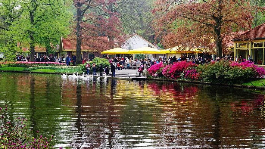 Cascadas, color y naturaleza: cinco destinos muy primaverales que visitar en Europa