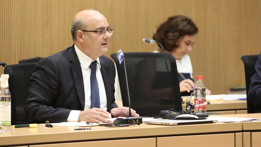El abogado de Juan Francisco Rosa, principal acusado el caso Stratvs. (ALEJANDRO RAMOS)