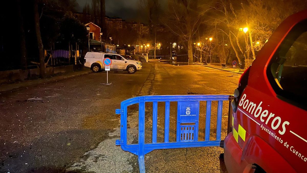 El río Júcar llega al nivel rojo a su paso por Cuenca este jueves