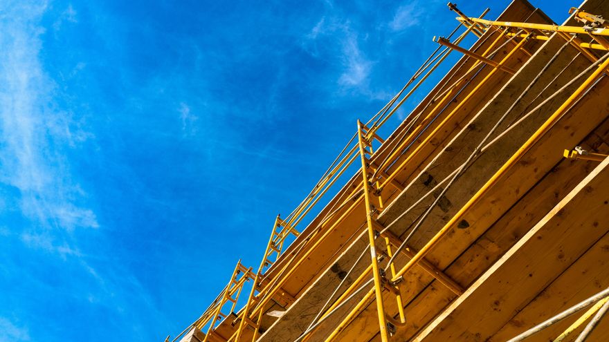 Por qué se pueden hacer obras de accesibilidad sin acuerdo entre vecinos, según una abogada: "Todos deben pagar"