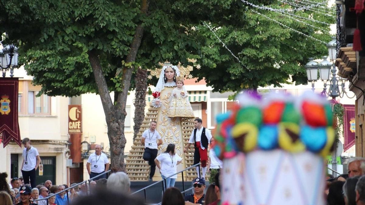 Tarancón anima a las peñas mayores de los últimos 30 años a participar en la ofrenda floral del 8 de septiembre