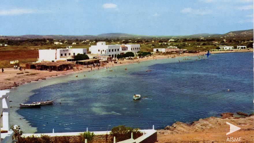 Platja de Talamanca, en Eivissa (1962)
