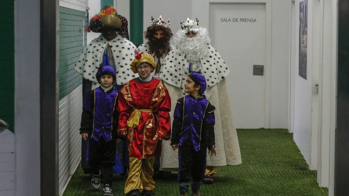 Visita de los Reyes Magos a El Arcángel