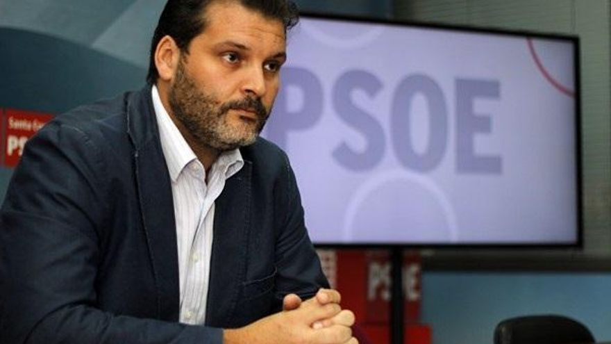 El concejal del PSOE José Ángel Martín dimite de todos sus cargos tras su detención por una presunta agresión en Tenerife