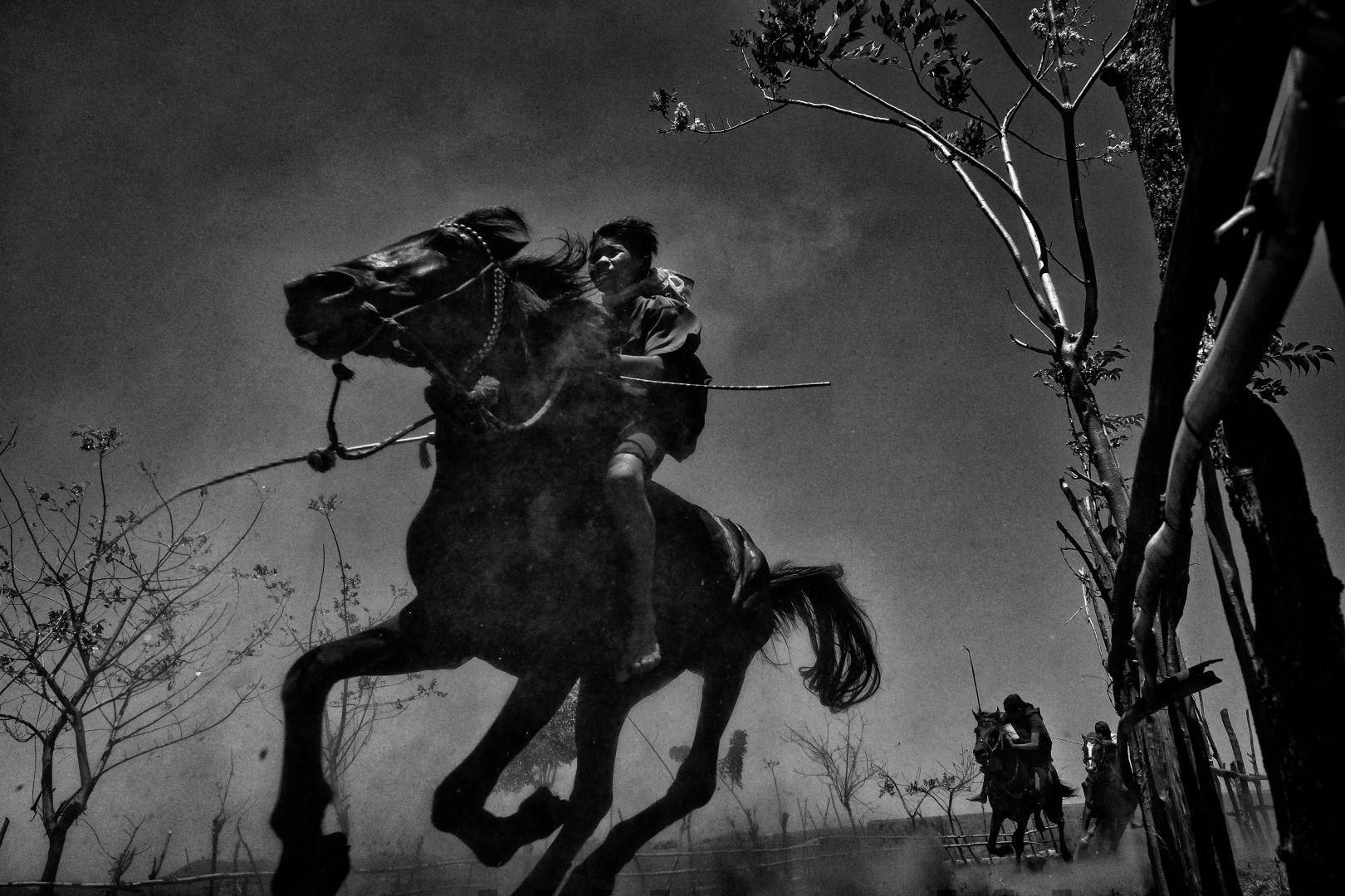 'Kid Jockeys' | Alain Schroeder