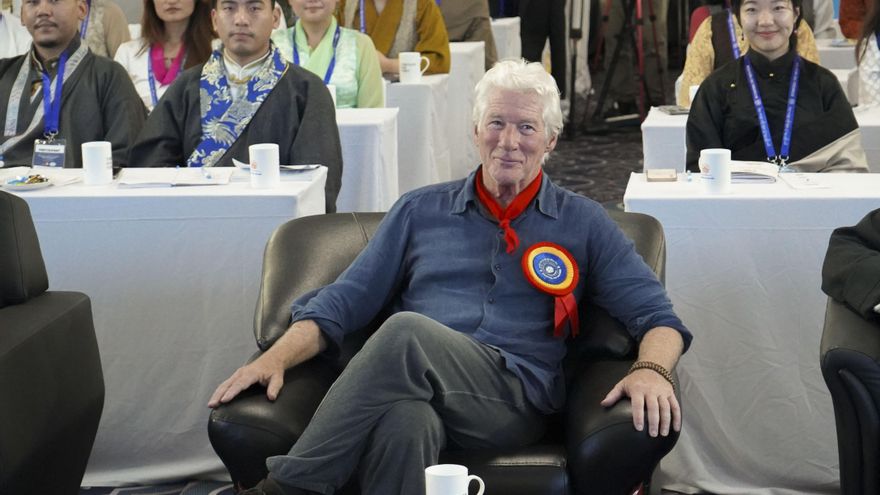 Richard Gere respalda la decisión del dalái y envía un mensaje a China: el mundo está observando