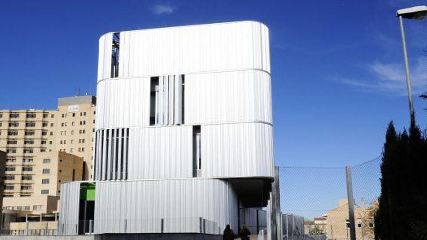 Aragón detecta 15 casos de coronavirus compatibles con la cepa británica