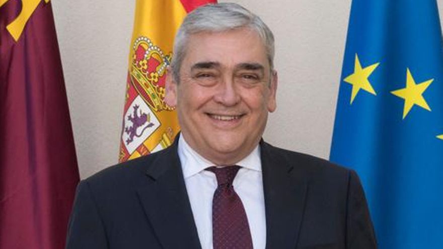 Francisco Álvarez cesa como consejero de Empleo para ser portavoz de Cs en la Asamblea Regional