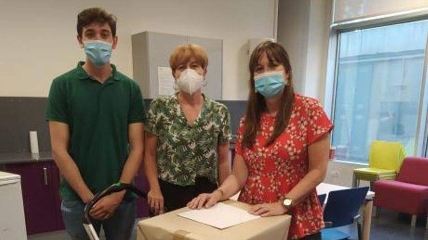 El Departamento de Sanidad reparte 10.000 mascarillas para enfermos crónicos