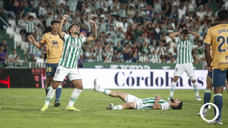 El Córdoba CF, el equipo de Segunda que más puntos ha perdido por los postes