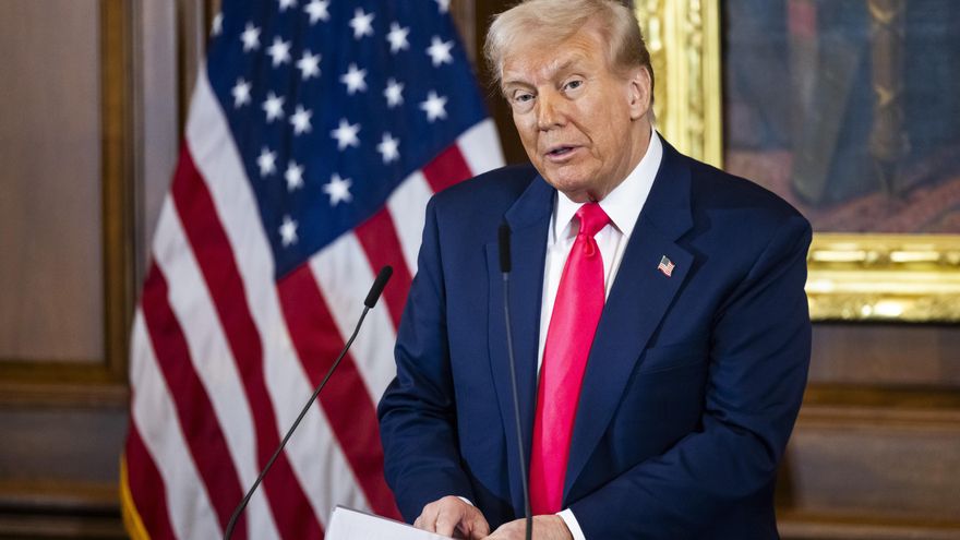 Trump echa un pulso a la Justicia con la deportación de más de 250 migrantes a El Salvador