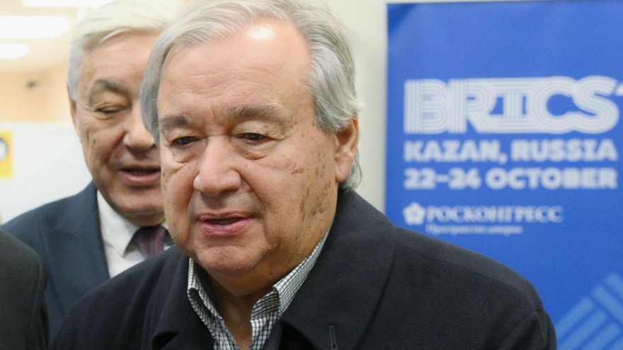 Guterres llega a Kazán para asistir a la cumbre de los BRICS y reunirse con Putin