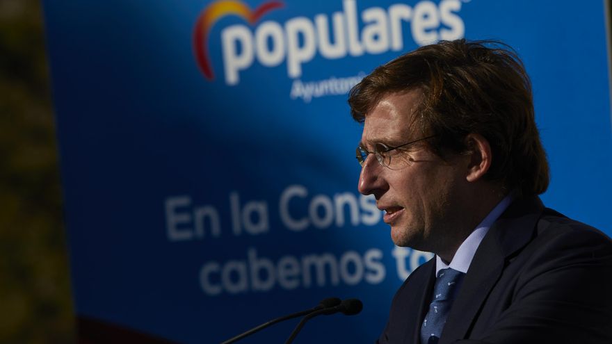 El alcalde de Madrid, José Luis Martínez-Almeida, durante el homenaje del PP de Madrid a la Constitución Española con motivo de su 42 aniversario, en Madrid (España), a 5 de diciembre de 2020.