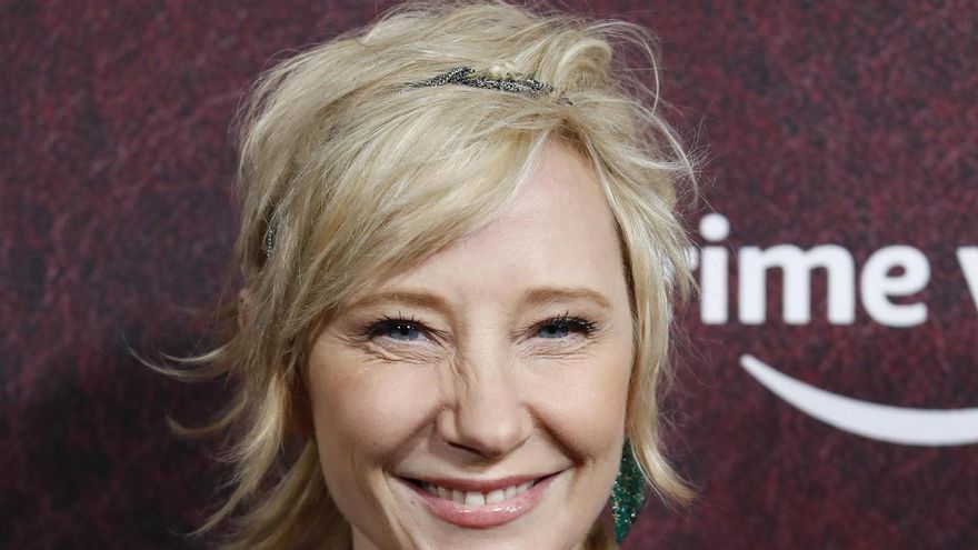 Murió la actriz Anne Heche tras sufrir un accidente de autos en Los Ángeles