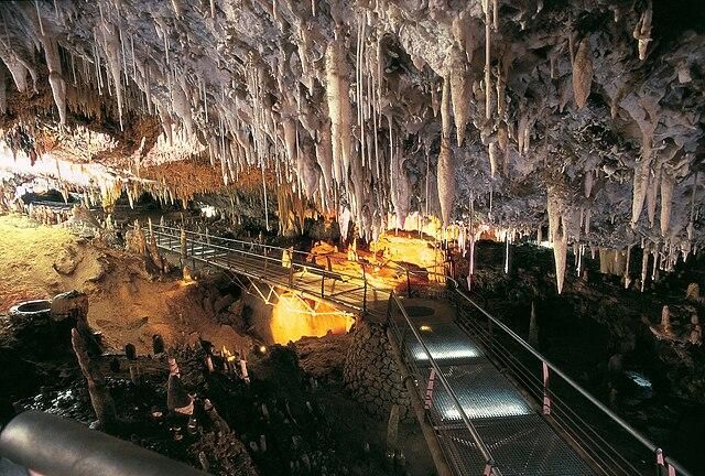 La sala principal de la Cueva El Soplao.