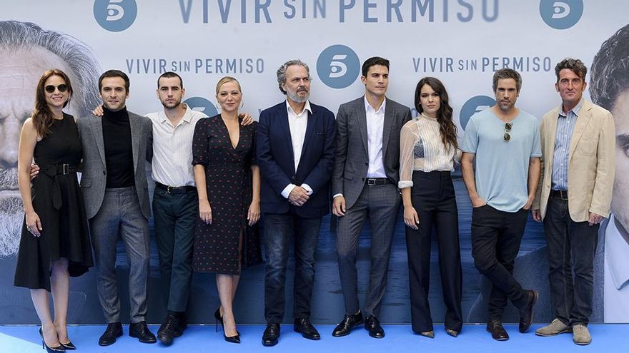 El elenco de Vivir sin permiso en San Sebastián