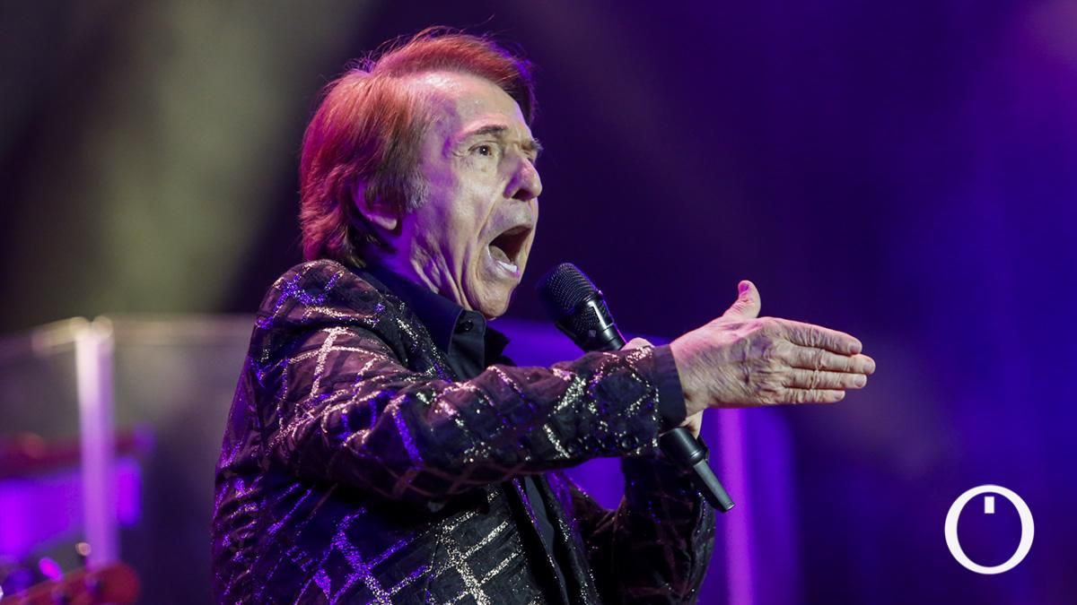 Concierto de Raphael en la plaza de toros