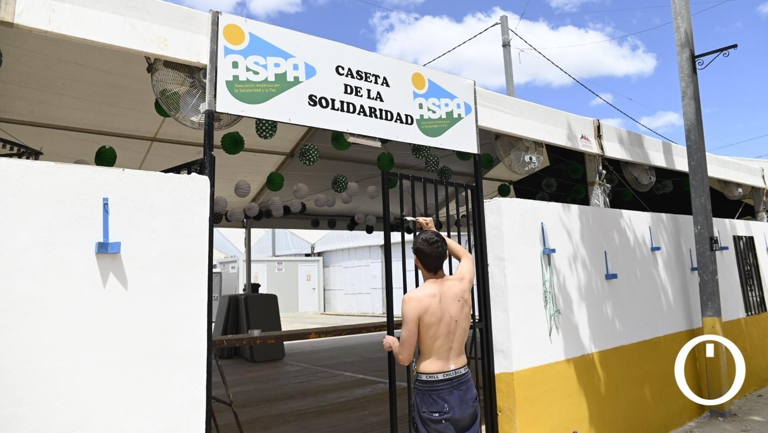 Montaje de la feria de Córdoba